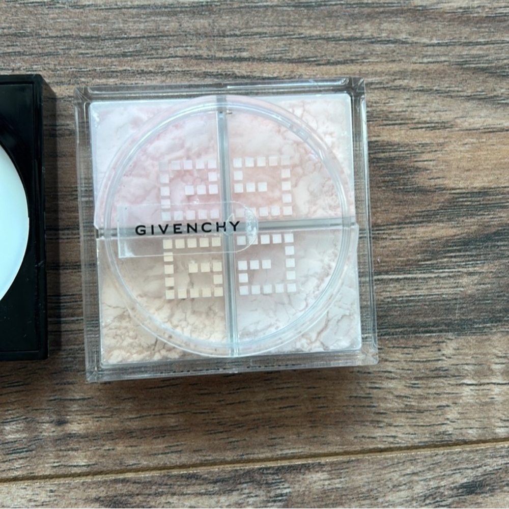 Givenchy Original Formula Setting Powder - Picture 5 of 6